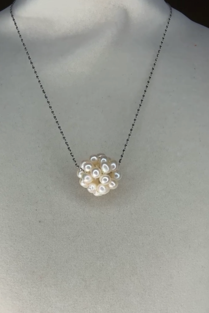 Freshwater Pearl on Sterling Silver Chain