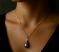 Noir Tahitian Necklace