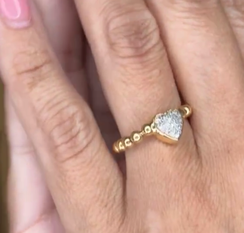 Diamond Heart Ring 18kt Gold