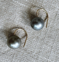 Horseshoe Tahitian Pearl Earrings